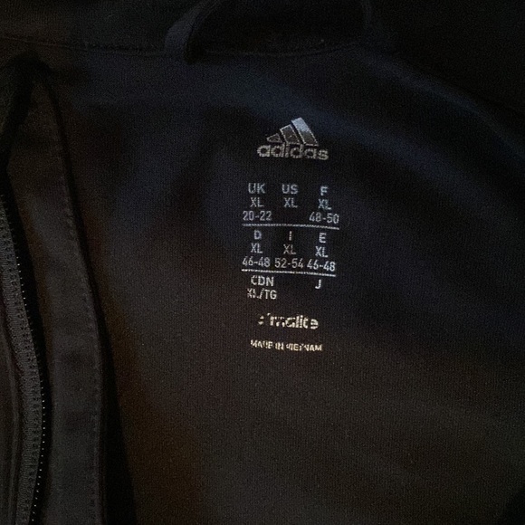 Adidas running jacket - Picture 3 of 3